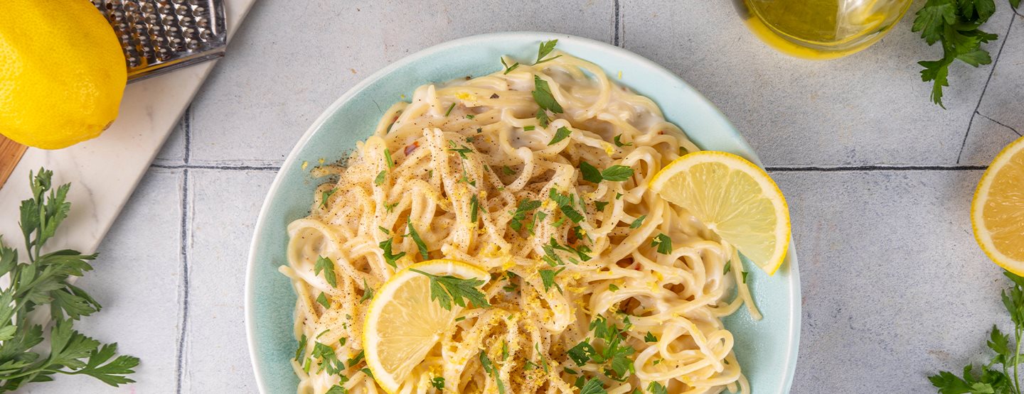 Ljetni klasik u veganskoj varijanti: ukusna pasta s limunom i zobenom kremom