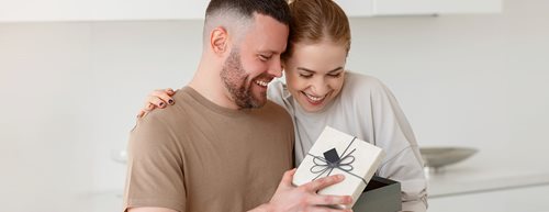 Pokloni za muškarce za Valentinovo koji će biti pun pogodak!