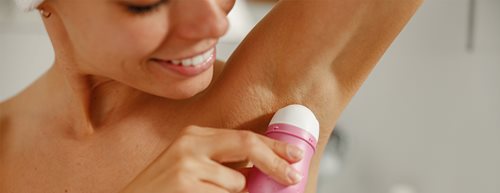 Znojenje i dezodorans: dermatologinja objašnjava na što je važno obratiti pozornost