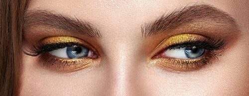 Zlatni make up i topli highlight: ovako to funkcionira