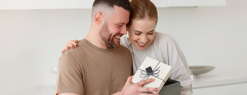 Pokloni za muškarce za Valentinovo koji će biti pun pogodak!